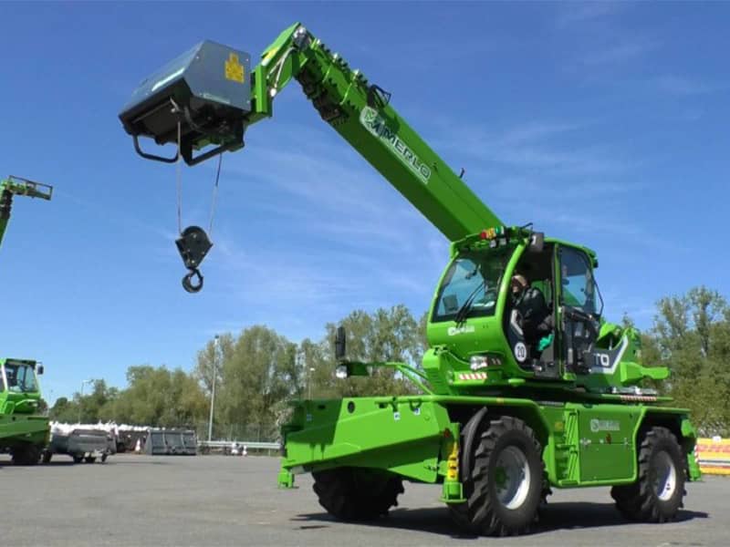 001_Chargeur_Merlo_40.25_Location_grue_remorque_nacelle_machine_Pierre_Debyttere_Transport_Celles_location_machines_engins_Tournai_Frasnes_Mons_Mouscron