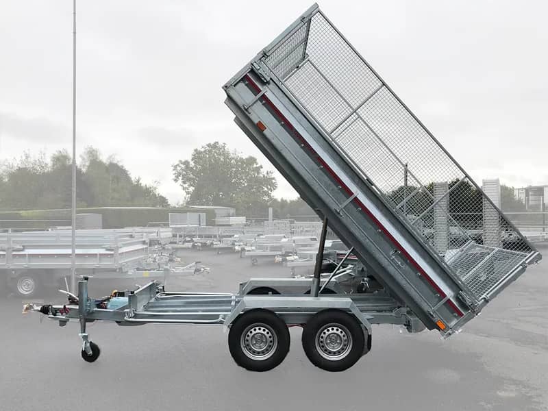 003_Remorque_basculante_permis_be_Location_grue_remorque_nacelle_machine_Pierre_Debyttere_Transport_Celles_location_machines_engins_Tournai_Frasnes_Mons_Mouscron